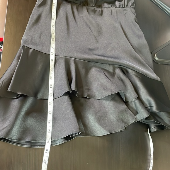Lulu’s Black Satin Ruffle Hem Party Cocktail Mini Dress Size Small - Picture 13 of 17
